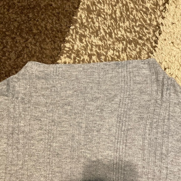 Stork&babe Gray Ribbed Relaxed Long Sleeve Shirt - Picture 3 of 9